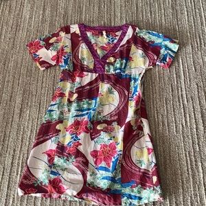 Mauve dress with beautiful color combinations!